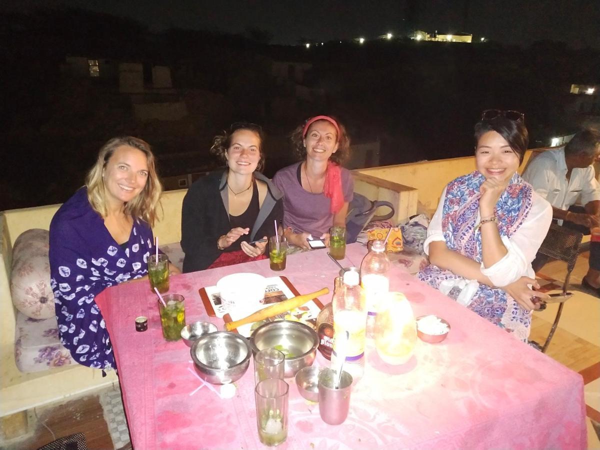 Hotel Heera Court Jaisalmer Ngoại thất bức ảnh